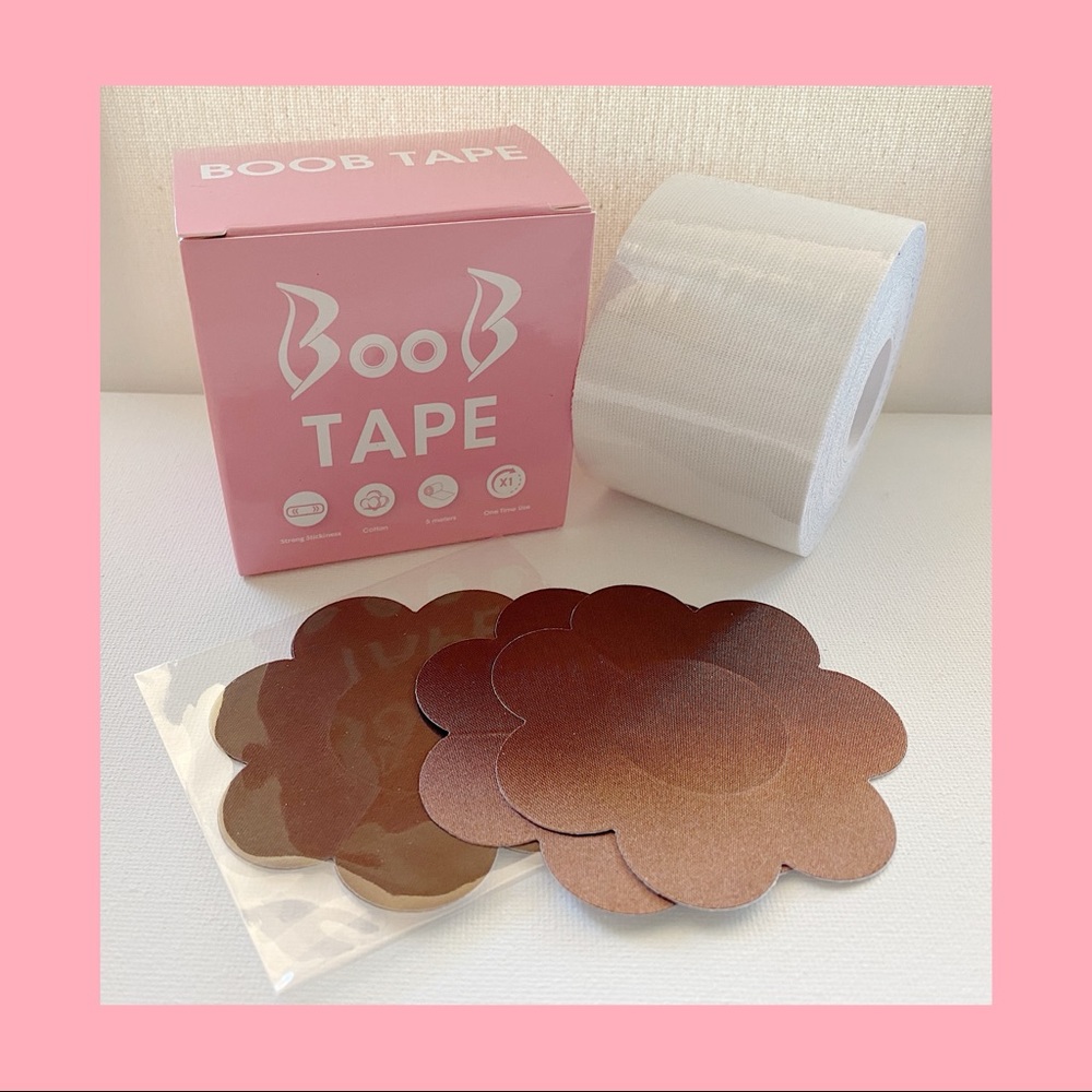 Boob Tape with 2 Nipple Covers